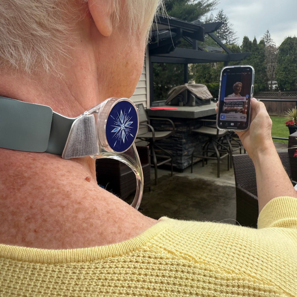 NeckNest – Adjustable Head & Neck Support for Phone Use, Gaming & Reading