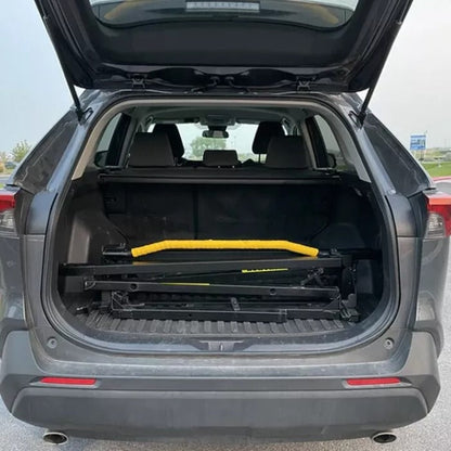 Folding horizontal pull-up bar