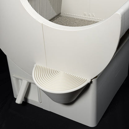 PurrPivot Spin-Clean Litter Box