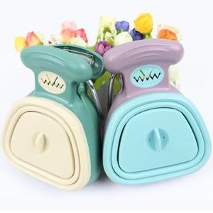 FOLDABLE POOPER SCOOPER